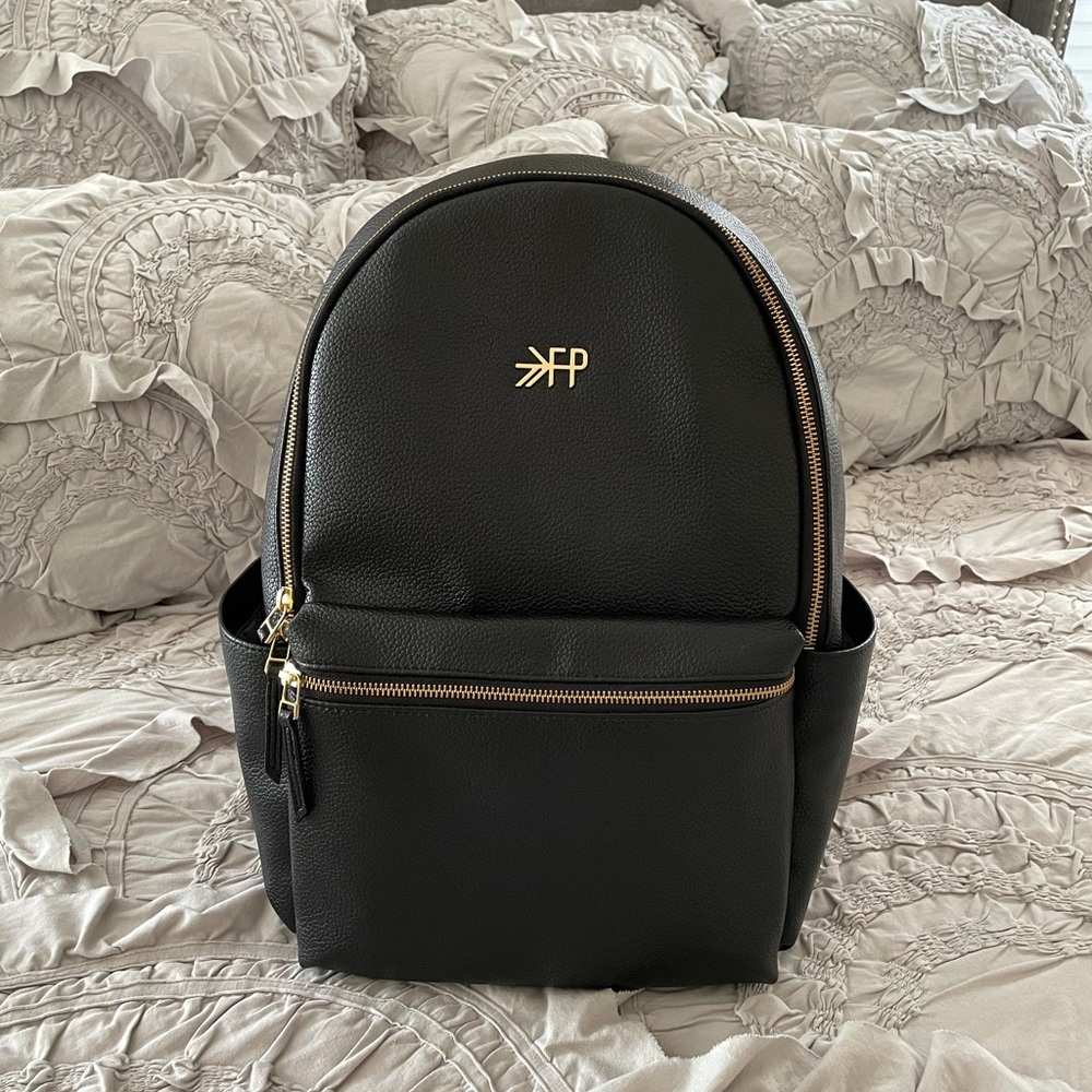 Freshly Picked Ebony Classic City Pack II
